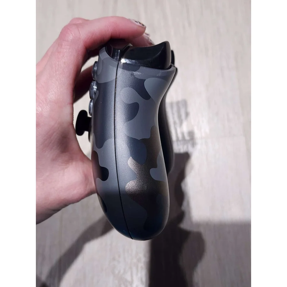Xbox One Wireless Controller Camo Grey Special Edition D-Pad Bluetooth Used